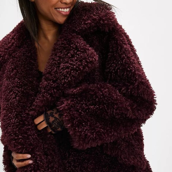 NWT Free People Sophie Faux Fur Teddy Peacoat Size Small Deep Grape - Picture 5 of 10